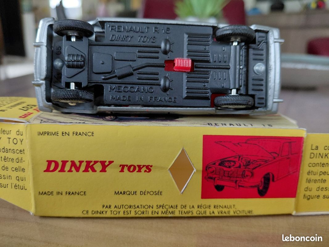 Dinky Toys - 1:43 - Alpine Renault A 310 - árbitro. 1411 - Catawiki