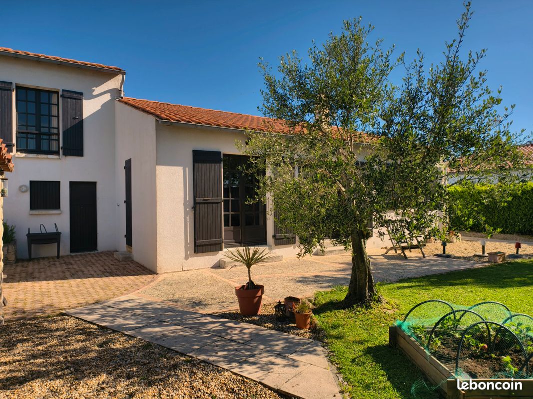 Maison 4 pièces 100 m² · à La Jarne · 100 m² · 337 000 €