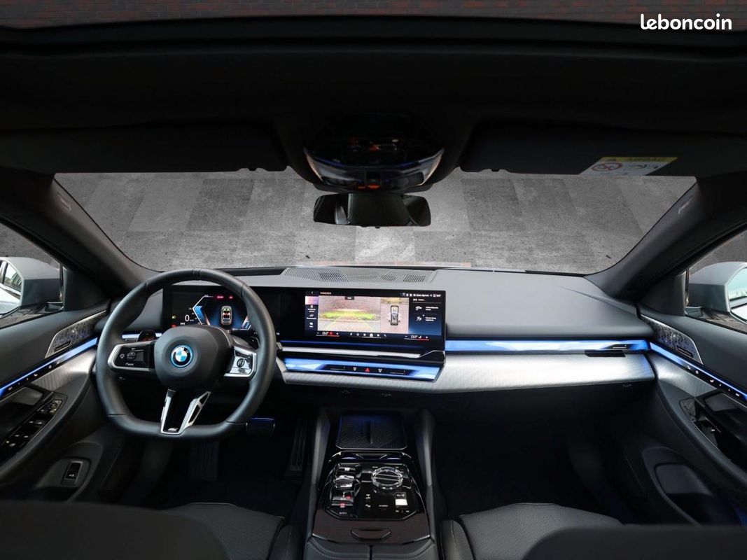 15 SERIE 5 TOURING Touring 550e xDrive PHEV 489 ch BVA8 G61 M Sport (image 6)