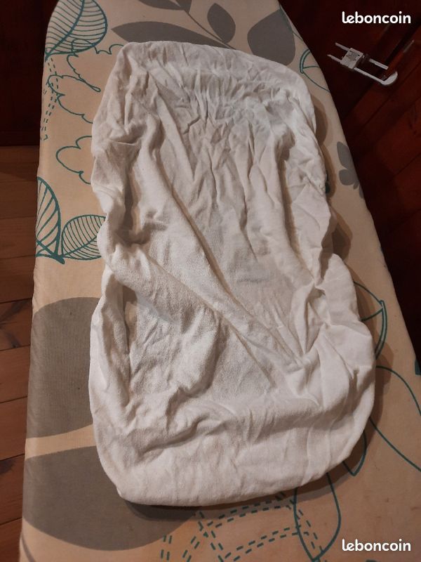 Drap housse blanc pour matelas berceaux ou nacelle poussette (image 1)