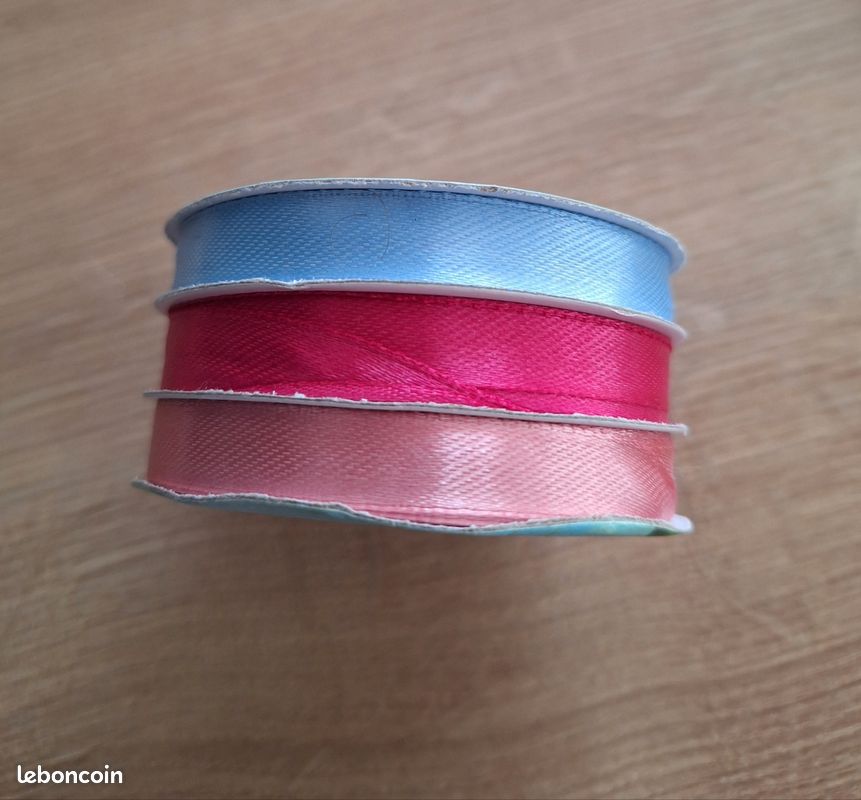 Lot de 3 rubans satin 9mm (image 1)