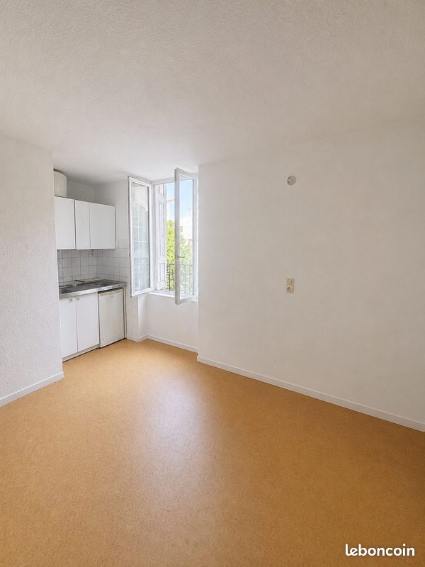 Appartement 2 pièces 27 m² · à Saint-Étienne · 27 m² · 40 000 €