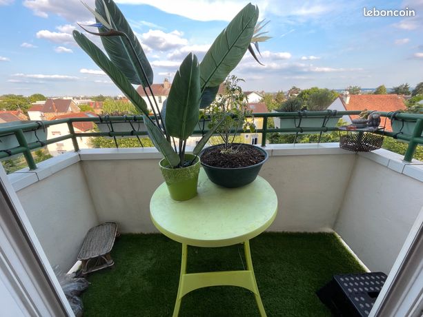 Appartement 1 chambre (possibilité 2 chambres) avec balcon dans une résidence verdoyante