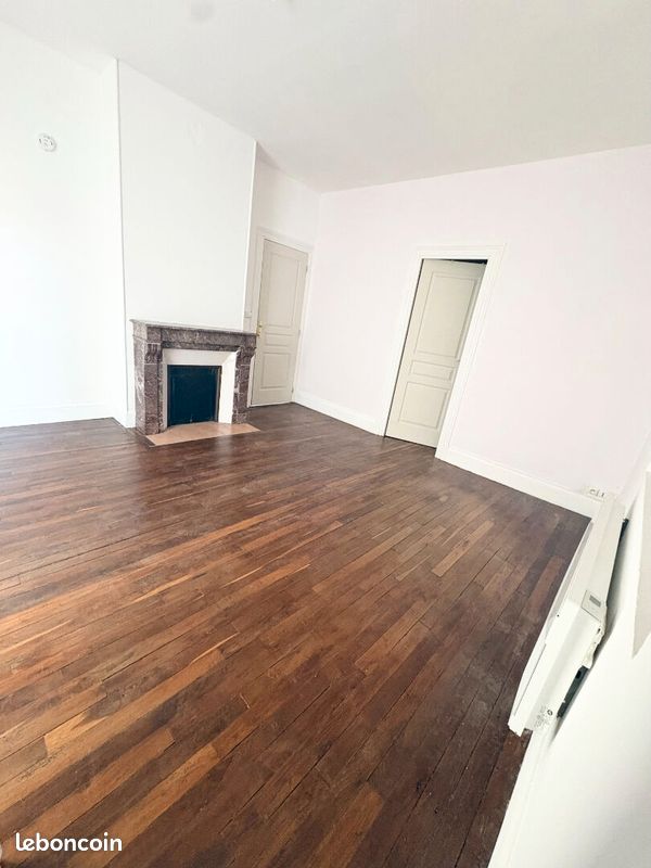 Maison 5 pièces 119 m² · à Monchy-Lagache · 119 m² · 750 €/mois