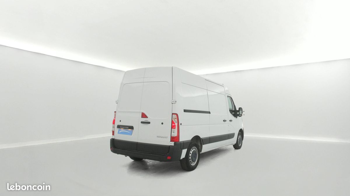 RENAULT FG Tr CF F3500 L2H2 Blue dCi 135 E6DF (image 5)