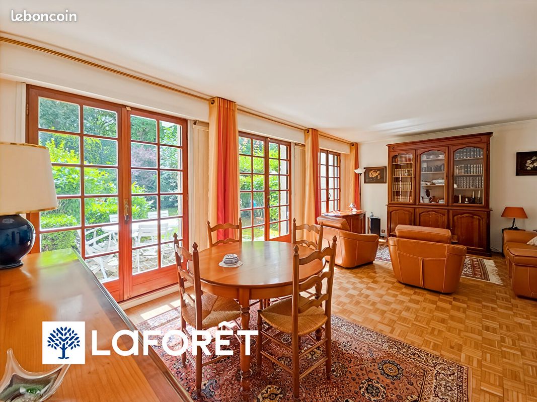 Maison 5 pièces 83 m² · à Ris-Orangis · 83 m² · 295 000 €