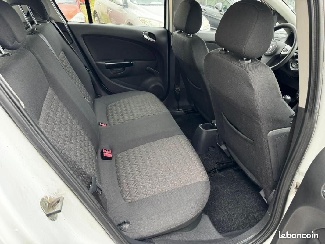 Opel Corsa 1.2 - 85 ch Twinport Graphite GPL (image 7)