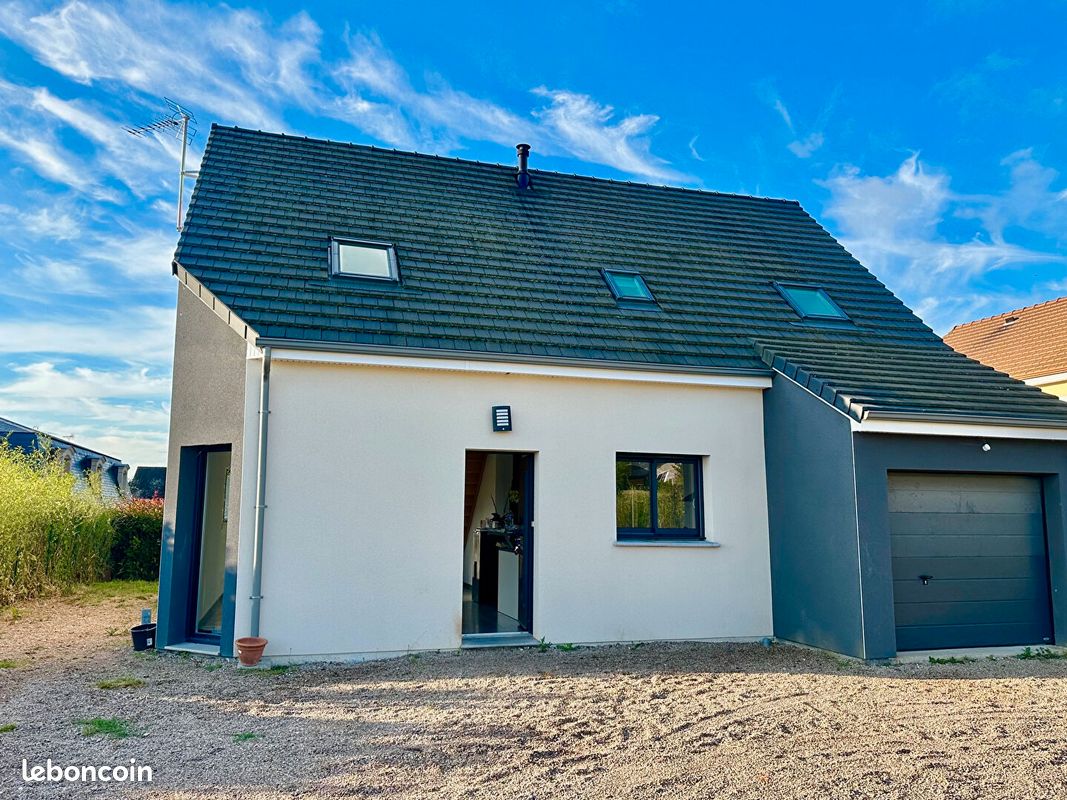 Maison 5 pièces 100 m² · à Vernon · 100 m² · 1 000 €/mois