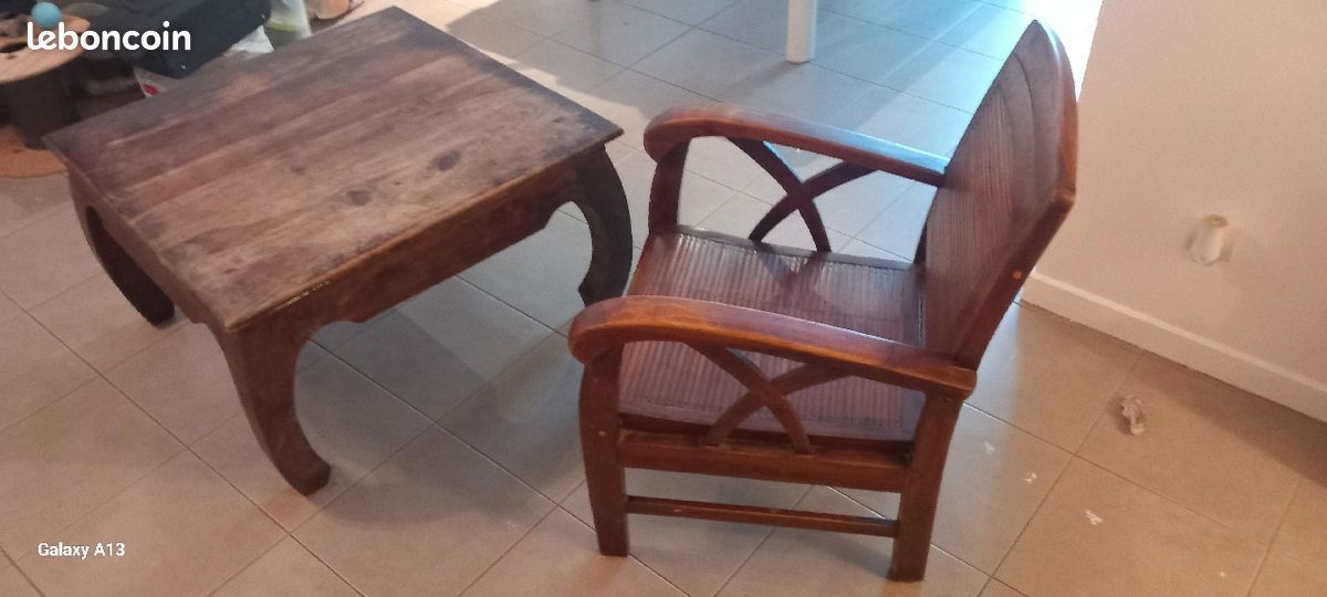 Lot fauteuil + table basse style coloniale (image 2)