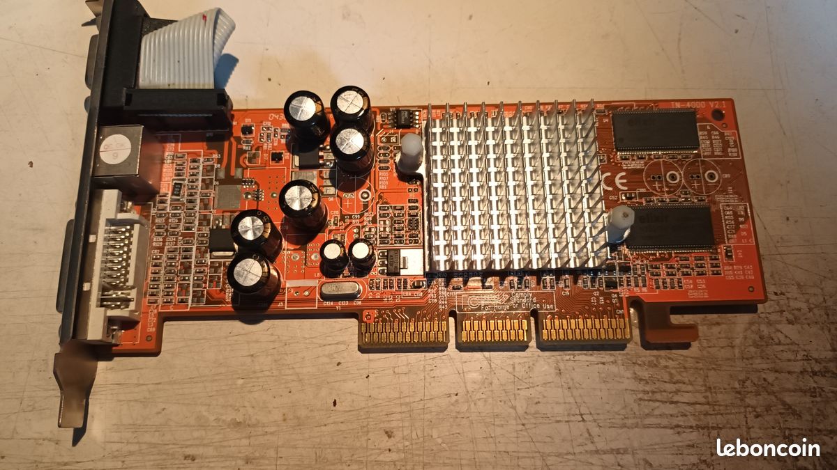 GeForce4 MX 4000 AGP 64MB 64-bit (image 1)