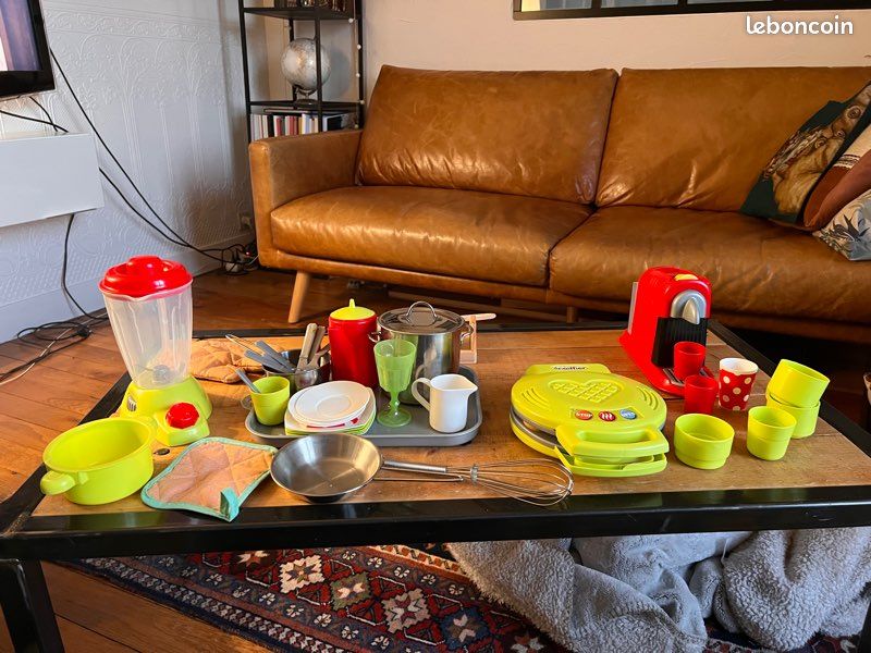 Lot dinette pour enfant (image 1)