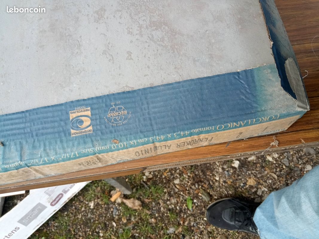 Carrelages 44,3*44,3 ferroker alluminio (image 1)