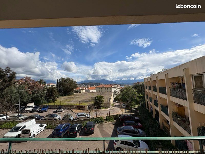 Appartement 1 pièce 29 m² · à Ajaccio · 29 m² · 800 €