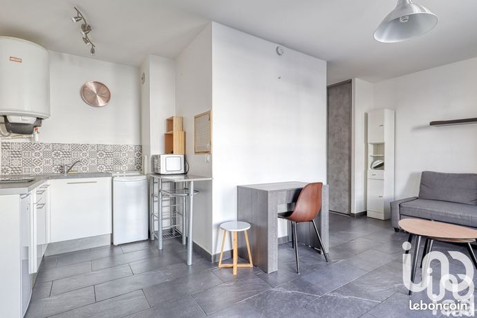 Appartement a louer savigny-sur-orge - 1 pièce(s) - 25 m2 - Surfyn