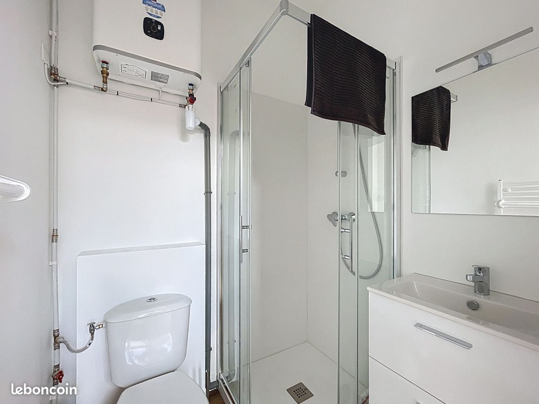 Appartement 1 pièce 17 m² · à Lille · 17 m² · 610 €