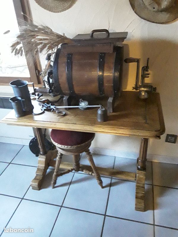 Table bar ancienne (image 1)