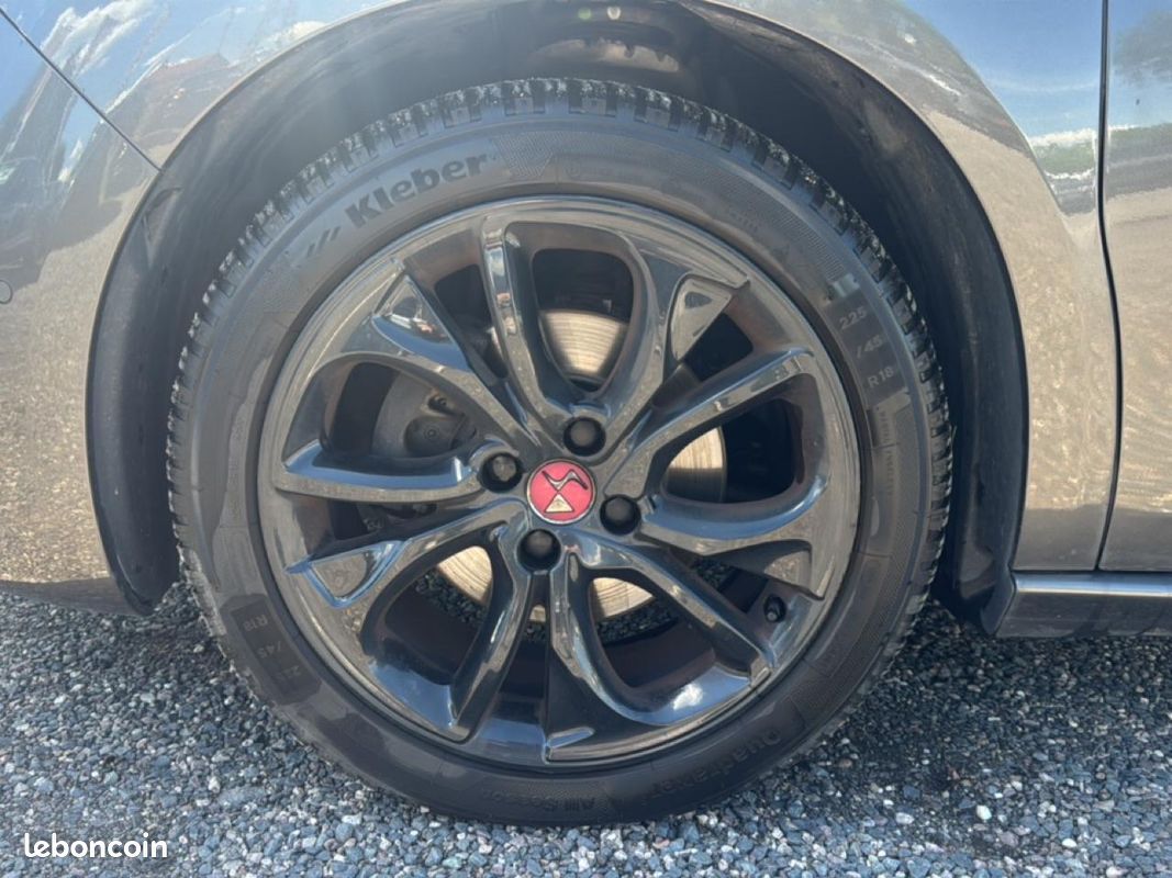 DS DS 4 Bluehdi 180 performance line eat6 (image 9)