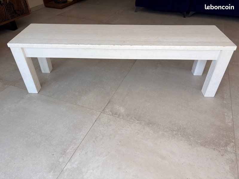 Banc Blanc en bois intérieur (image 1)