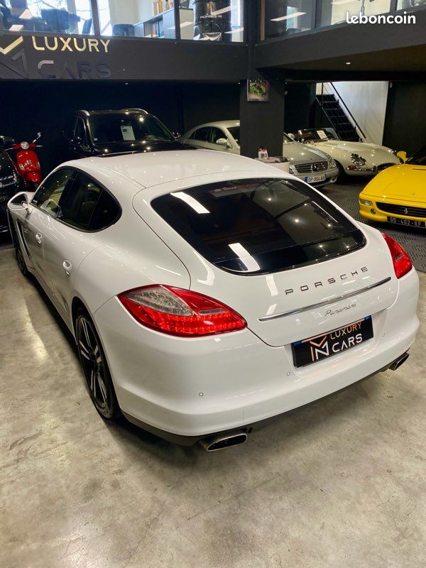 Porsche panamera 3.0 l v6 250 ch (image 6)