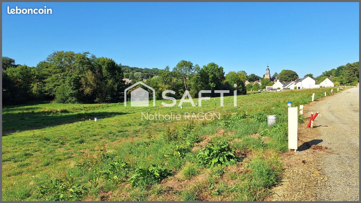 Terrain 467 m² · à Montreuil-sous-Pérouse · 467 m² · 57 221 €