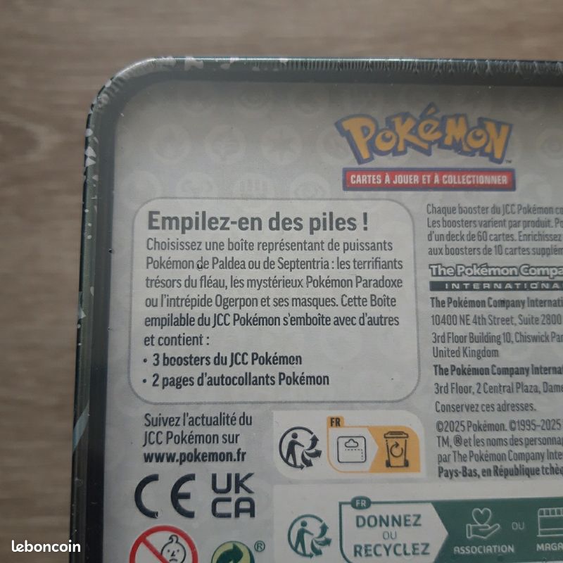 Mini boîte en métal Pokémon avec 2 boosters Modèle aléatoire - Carte à collectionner | Soldes fnac Suisse