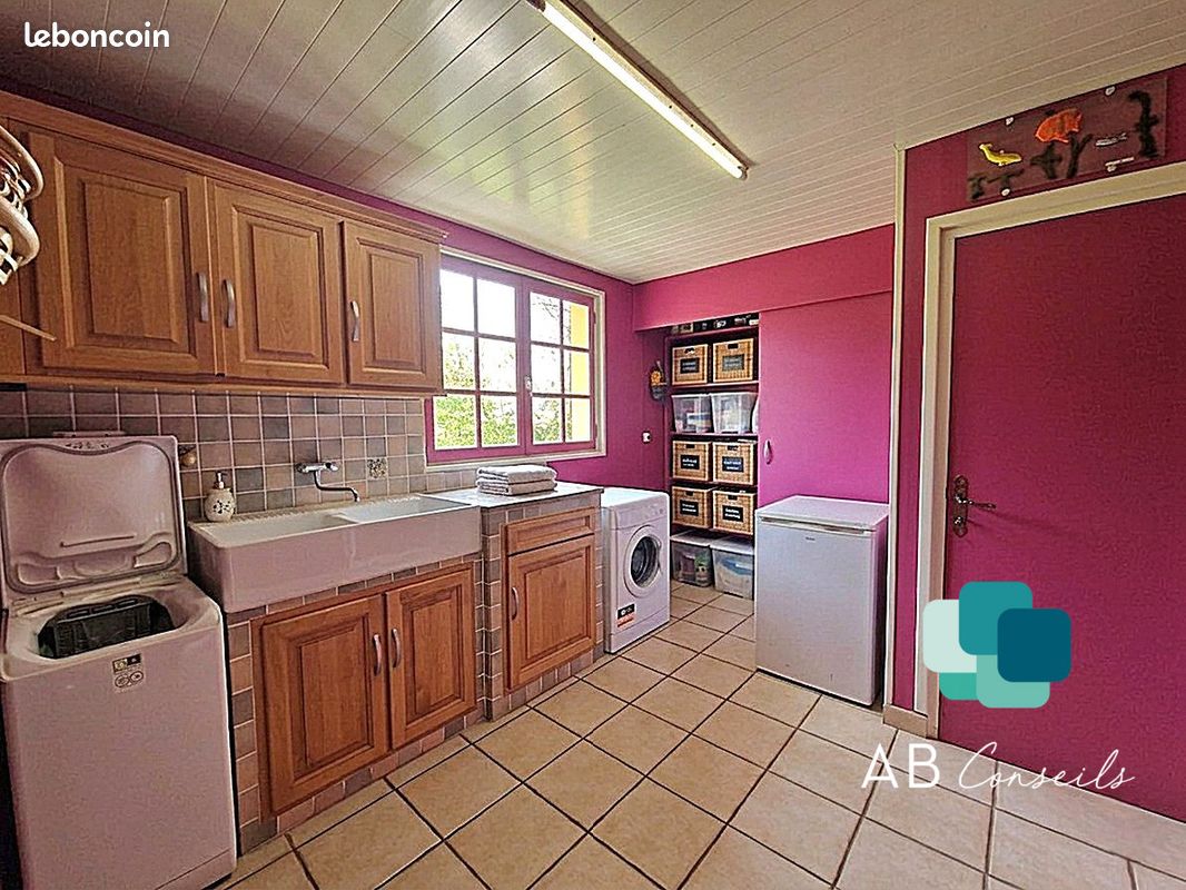 Propriété 6 pièces 208 m² (image 16)