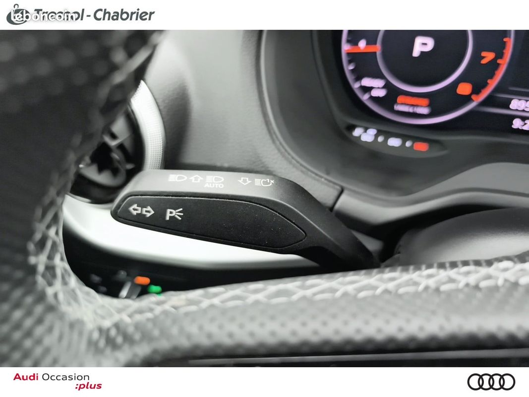 AUDI Q2 35 TFSI 150 S tronic 7 S line Plus (image 22)