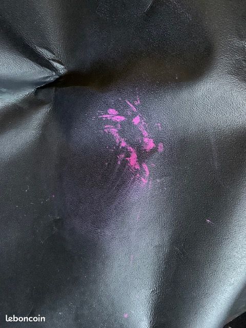2 rouleaux de Skaï noir (image 2)