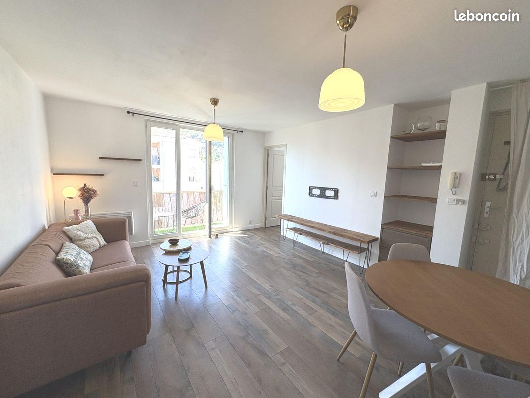 Appartement 4 pièces 59 m² · à Toulon · 59 m² · 850 €/mois