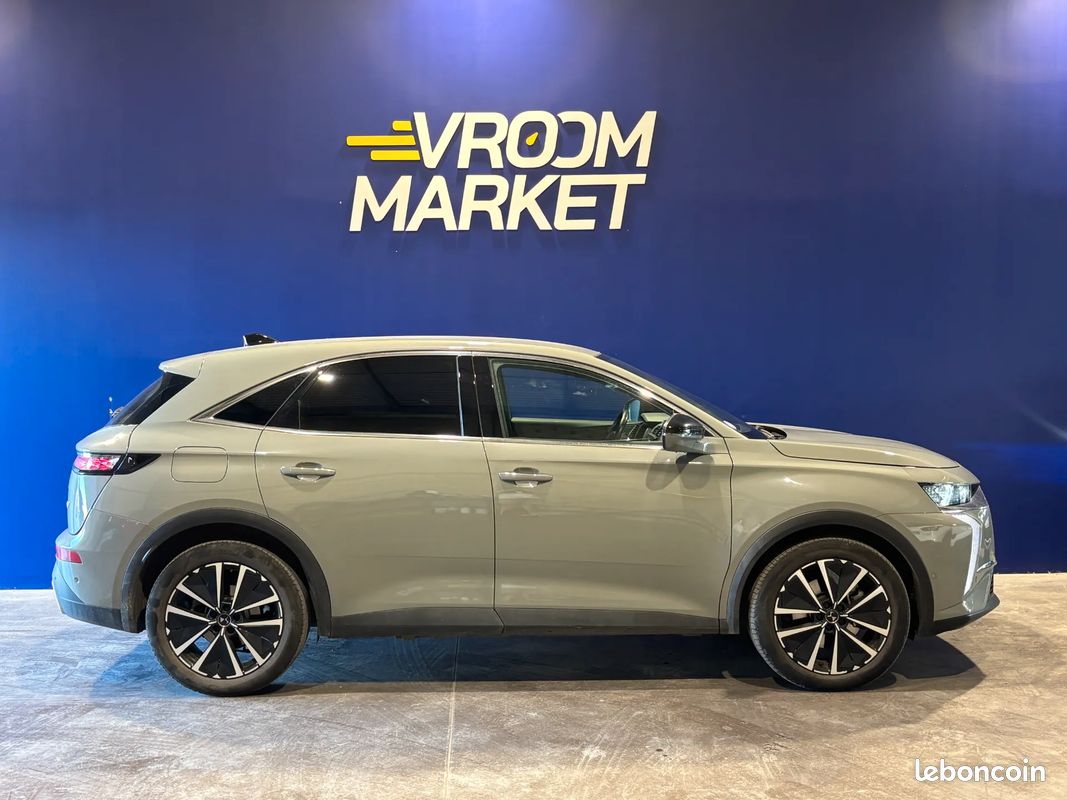 DS DS 7 E-TENSE 225ch Bastille - Origine France / CarPlay / Suivi complet / Caméra 360° / Hayon électrique et main libre / Keyless Go / Gris Laqué / Pack Drive Assist (image 2)