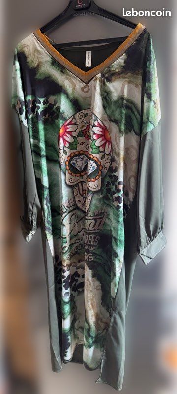 Robe légère kaki et tête de mort (image 1)