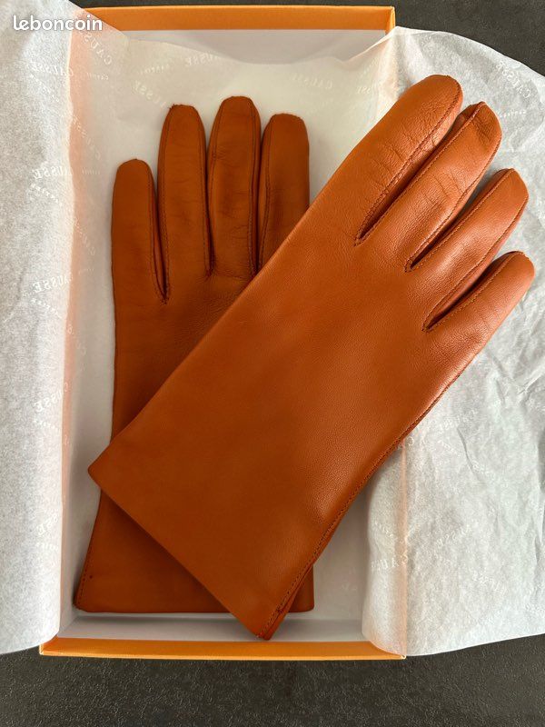 Gants en cuir Hermès Noir taille 7.5 Inches en Cuir - 64590575