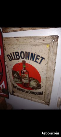 Plaque Publicitaire Ancienne Dubonnet - Métal 55x39 Cm - Motif Apéritif D'après Cassandre