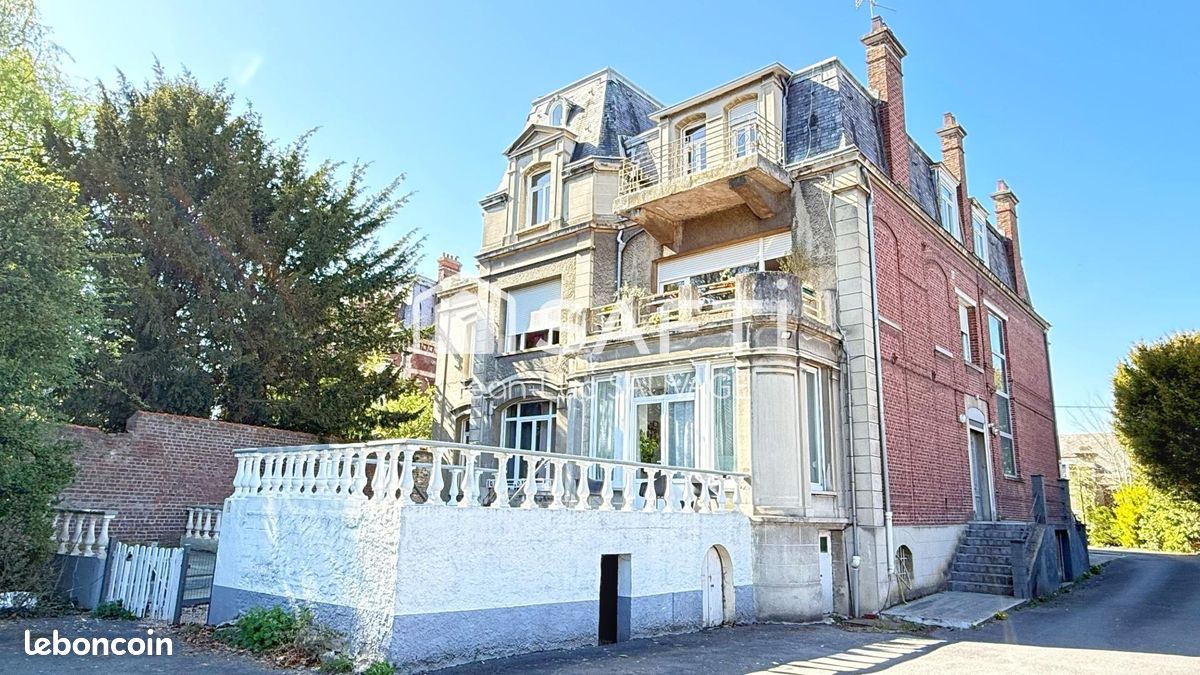Immeuble 3 pièces 517 m² · à Iwuy · 517 m² · 480 000 €