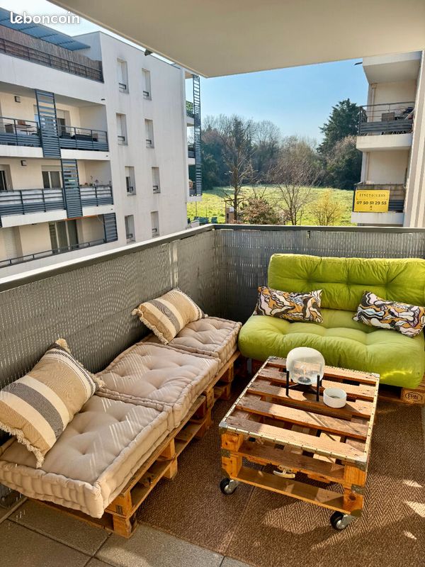 Appartement 3 pièces 58 m² · à Vénissieux · 58 m² · 980 €/mois