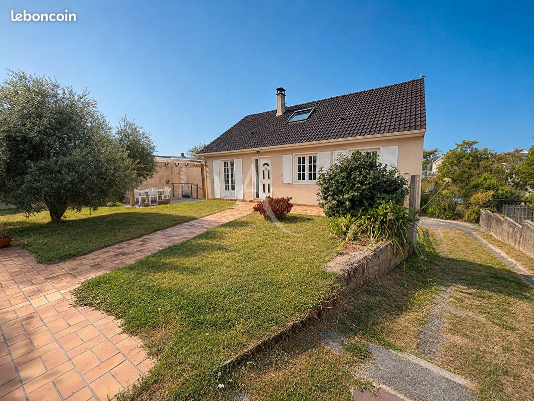Maison 7 pièces 120 m² · à Couëron · 120 m² · 349 780 €