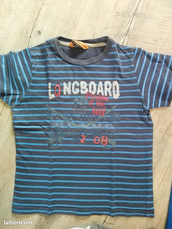 Lot 3 t-shirt manches courtes - taille 6 ans (image 3)