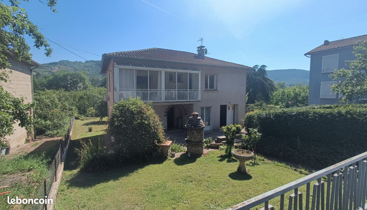 Maison 5 pièces 122 m² · à Saint-Affrique · 122 m² · 198 000 €