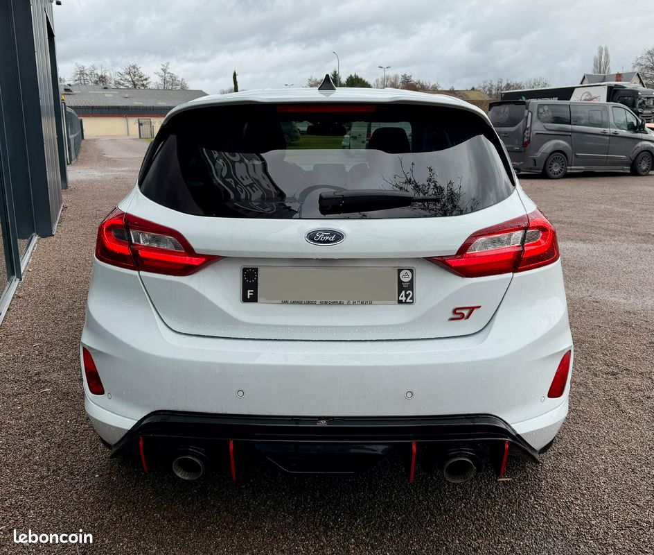 Ford Fiesta ST Mk8 1,5 L Ecoboost 200 CV / Pack performance (image 4)
