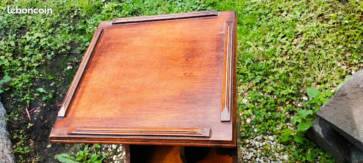 Jolie table porte revues vintage en bois (image 3)