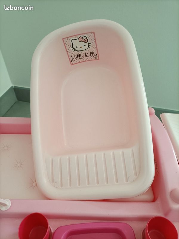 Nursery Hello Kitty (image 1)