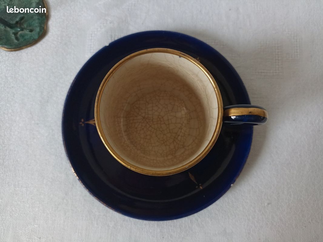 Tasse de collection en faïence (image 5)