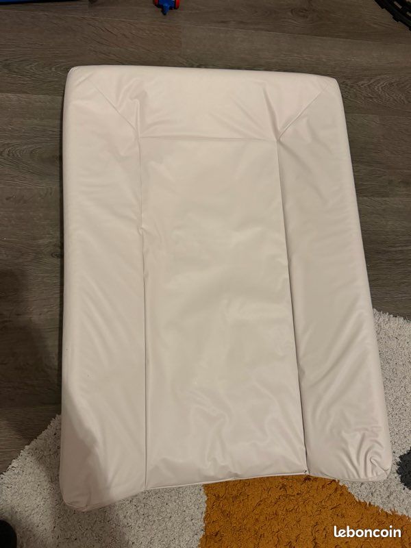 Matelas à langer (image 1)