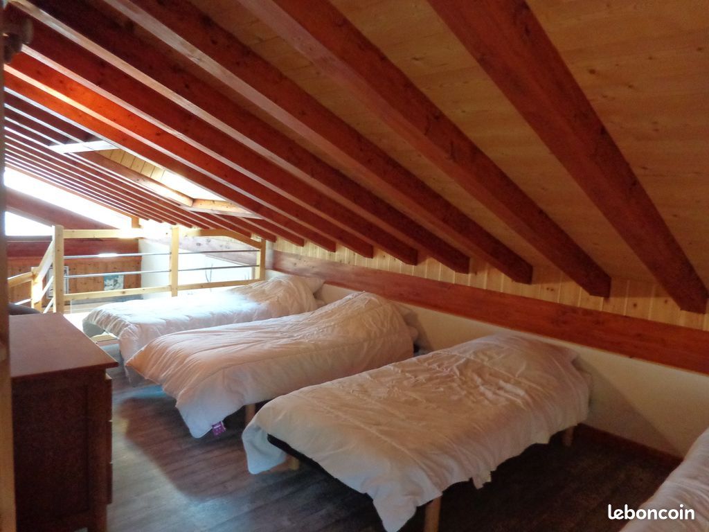 Libre chalet 10 pers fevrier 7 au14 02 et 28/02 à 7/03 à 2200 /2500 euros la Plagne Montalbert 4ch/ 2sdbos/2wc (image 4)