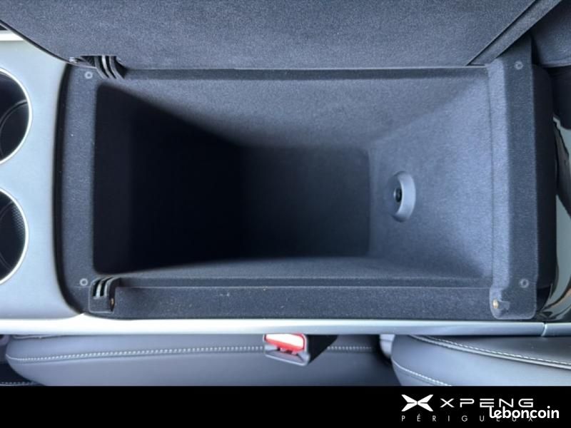 Xpeng G9 575ch 93,1kWh AWD Performance (image 23)
