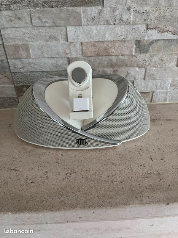 Enceinte filaire JBL tbe (image 1)