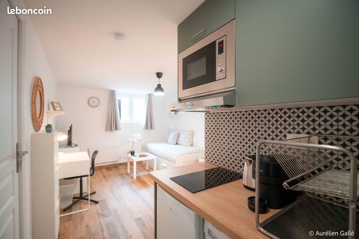 Maison a louer villeneuve-le-roi - 9 pièce(s) - 182 m2 - Surfyn