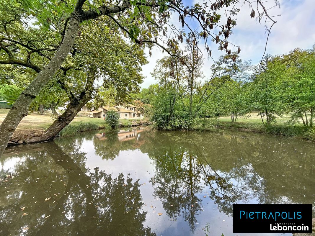 Maison 6 pièces 203 m² · à Écully · 203 m² · 995 000 €