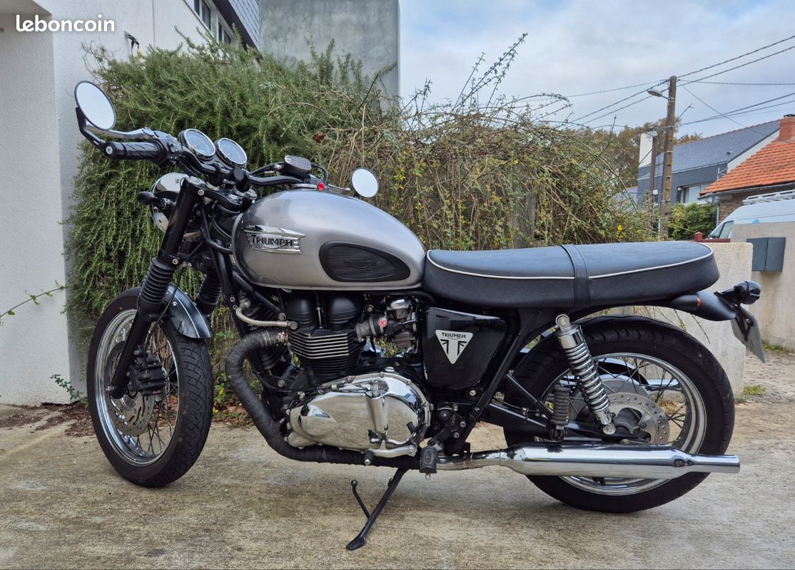 TRIUMPH Bonneville T100 (image 1)
