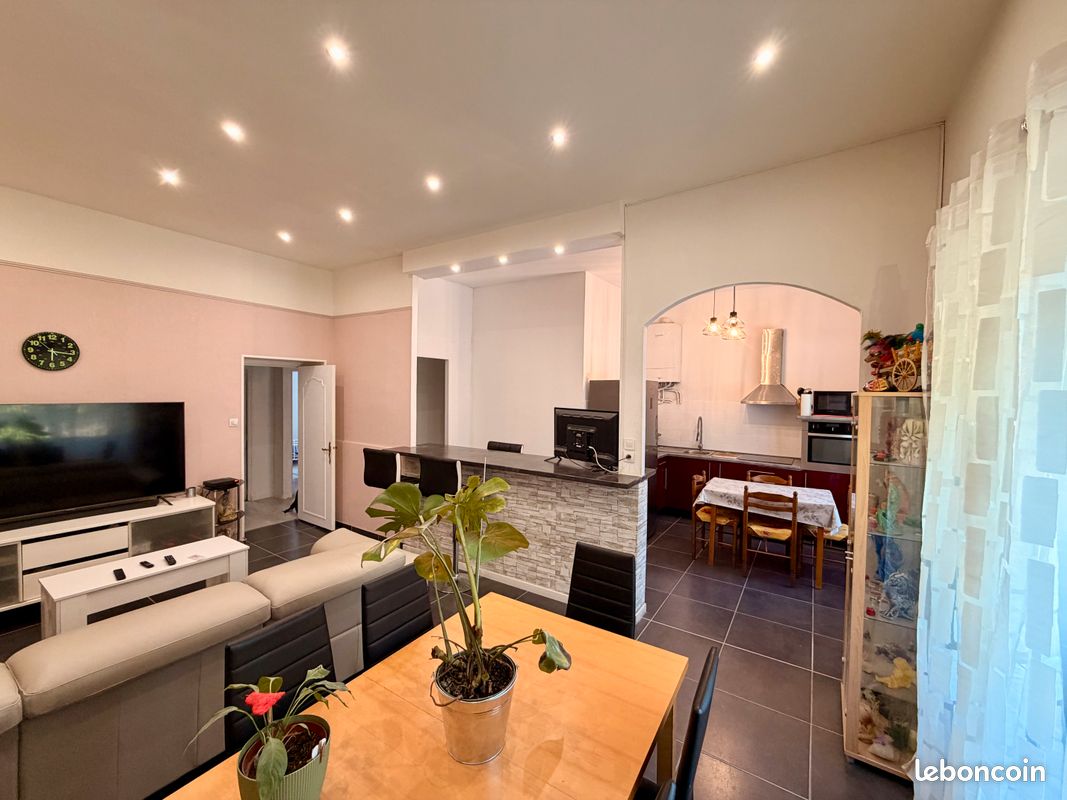 Appartement 3 pièces 78 m² · à Saint-Chamond · 78 m² · 119 900 €